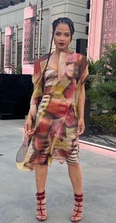 Christina Milian feet photo thumbnail