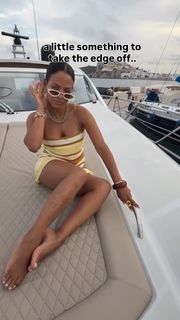 Christina Milian feet photo thumbnail