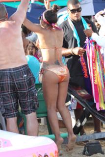 Christina Milian feet photo thumbnail