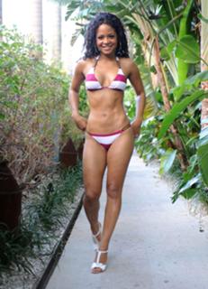 Christina Milian feet photo thumbnail