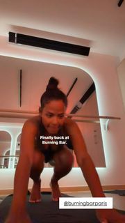 Christina Milian feet photo 3