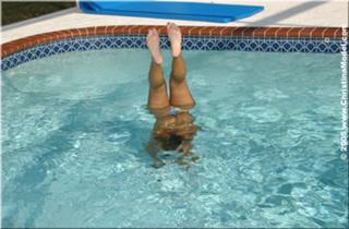 Christina Model feet photo thumbnail