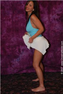 Christina Model feet photo thumbnail