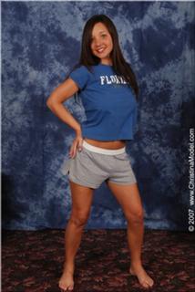 Christina Model feet photo thumbnail