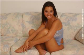 Christina Model feet photo thumbnail