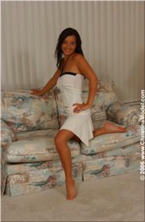 Christina Model feet photo thumbnail