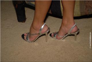 Christina Model feet photo thumbnail