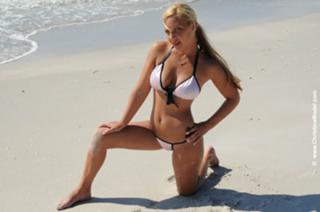 Christina Model feet photo thumbnail