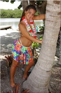 Christina Model feet photo thumbnail