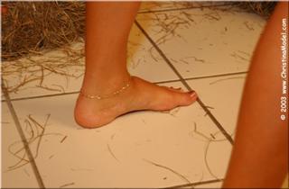Christina Model feet photo thumbnail