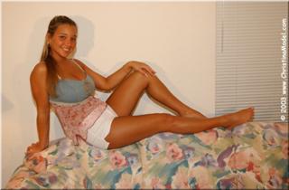 Christina Model feet photo thumbnail