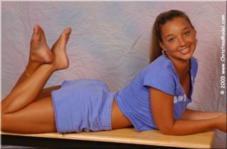 Christina Model feet photo thumbnail