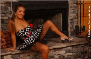 Christina Model feet photo thumbnail