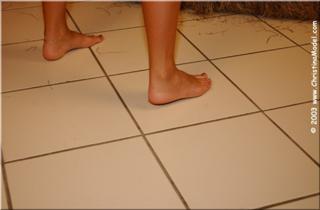 Christina Model feet photo thumbnail