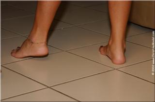 Christina Model feet photo thumbnail