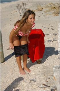 Christina Model feet photo thumbnail