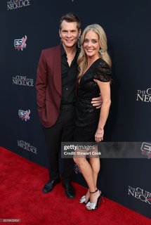 Christina Moore feet photo thumbnail