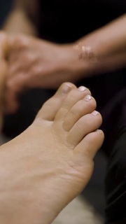 Christina Pazsitzky feet photo 2