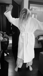 Christina Pazsitzky feet photo 1