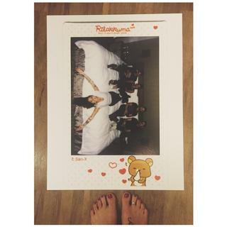 Christina Perri feet photo thumbnail