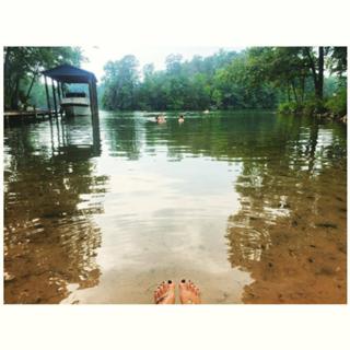 Christina Perri feet photo thumbnail