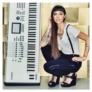 Christina Perri feet photo thumbnail