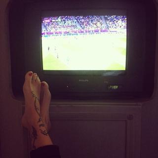 Christina Perri feet photo thumbnail