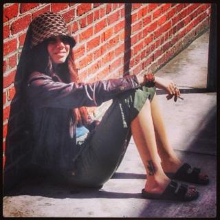 Christina Perri feet photo thumbnail