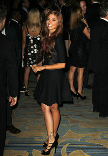 Christina Perri feet photo thumbnail