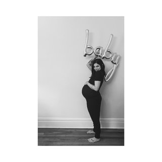 Christina Perri feet photo thumbnail