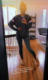 Christina Perri feet photo thumbnail