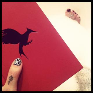 Christina Perri feet photo thumbnail