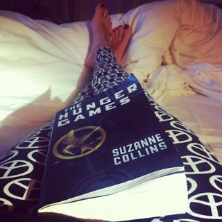 Christina Perri feet photo thumbnail