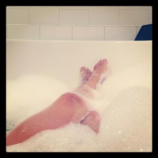 Christina Perri feet photo thumbnail