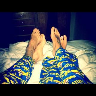 Christina Perri feet photo thumbnail