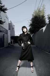 Christina Ricci feet photo thumbnail