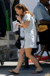 Christina Ricci feet photo thumbnail