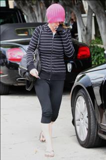 Christina Ricci feet photo thumbnail