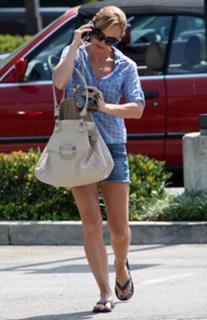 Christina Ricci feet photo thumbnail