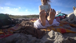 Christina Stewart feet photo 19