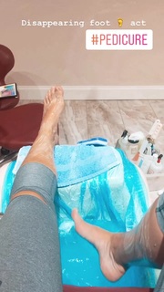 Christina Stewart feet photo 16