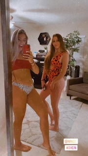 Christina Stewart feet photo 4