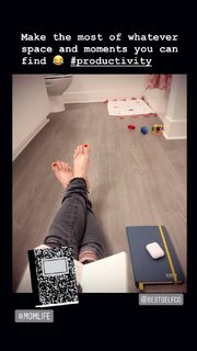 Christina Wren feet photo 11