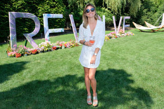 Christine Evangelista feet photo 4