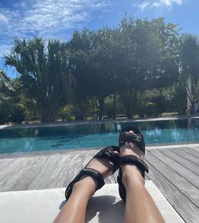 Christine Evangelista feet photo 20
