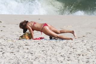 Christine Fernandes feet photo 10