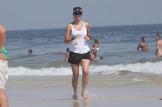 Christine Fernandes feet photo 1