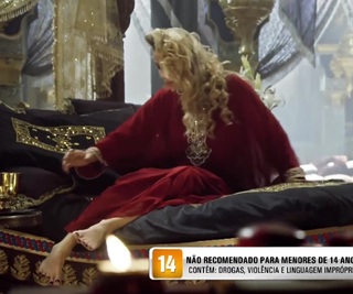 Christine Fernandes feet photo 4