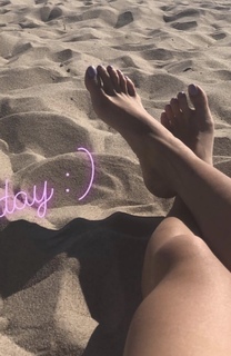 Christine Ko feet photo 3