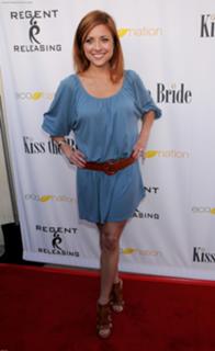 Christine Lakin feet photo thumbnail